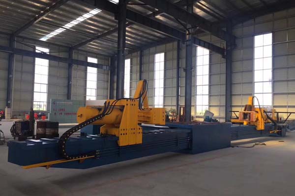 數(shù)控拉彎機(jī)具備多種功能優(yōu)勢